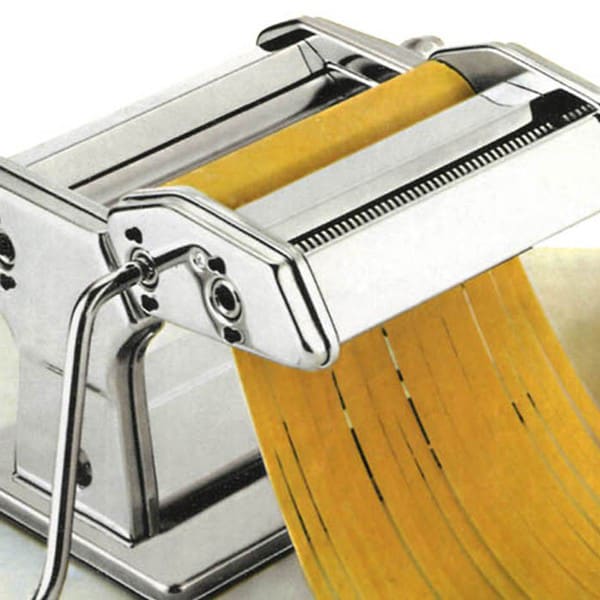 Silver Stainless Steel Manual Pasta Maker, For Restaurant