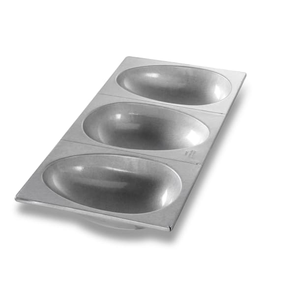 Egg shaped baking pan hotsell