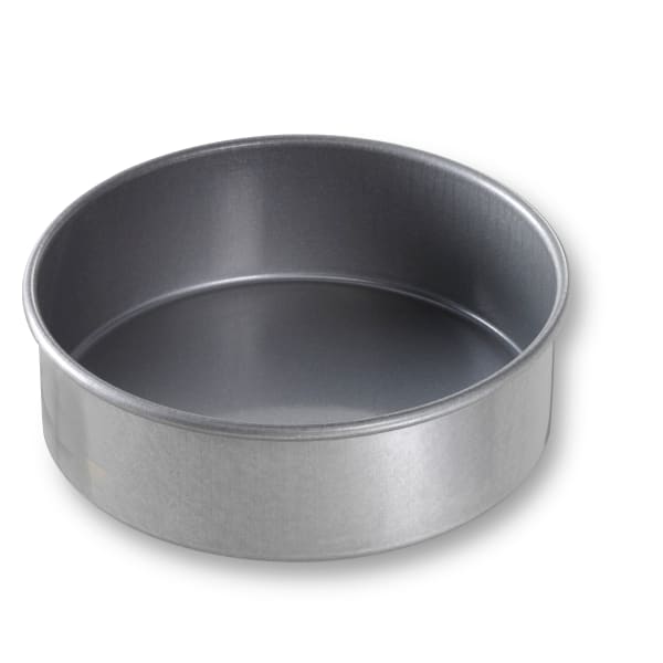 Chicago metallic cake pan top