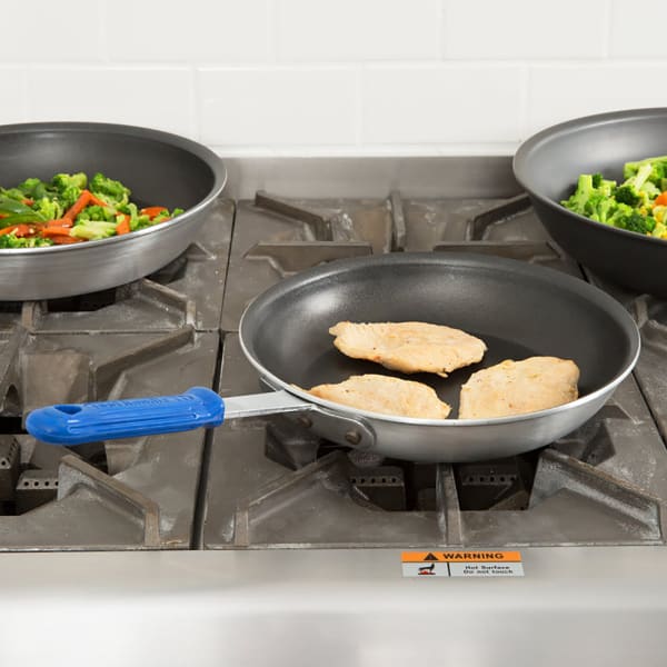 Vollrath Z4012 Wear-Ever CeramiGuard II 12 Aluminum Fry Pan