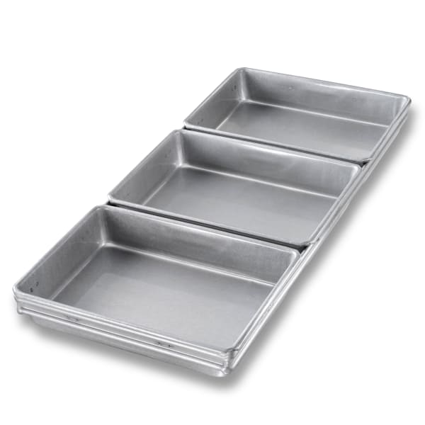 Chicago Metallic 41695 Glazed Cinnamon Package Roll Pan