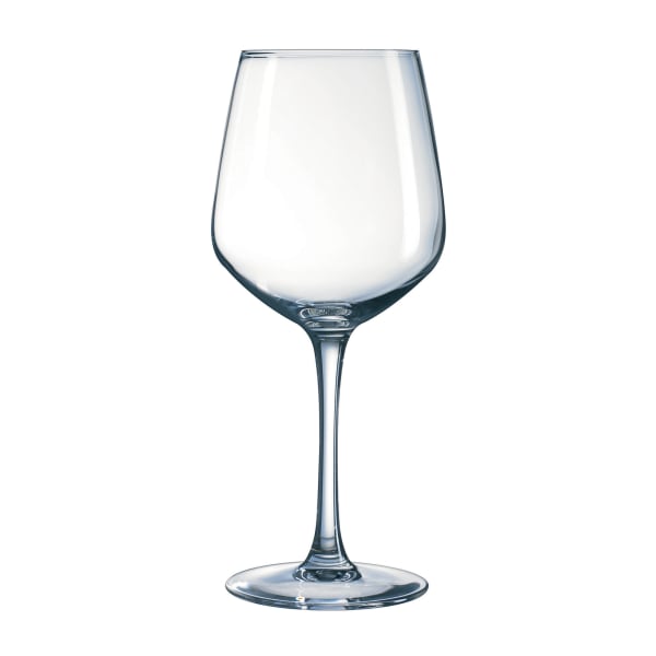 Wine in glass - Chef&Sommelier