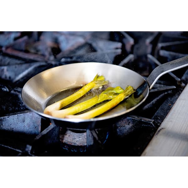 Matfer Bourgeat Carbon Steel Skillet Review