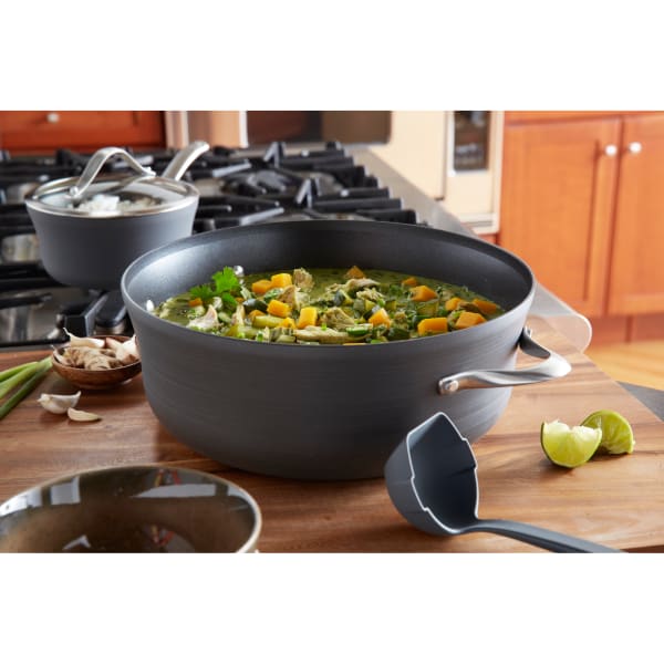 Calphalon Contemporary Nonstick 8.5-Quart Covered Dutch Oven