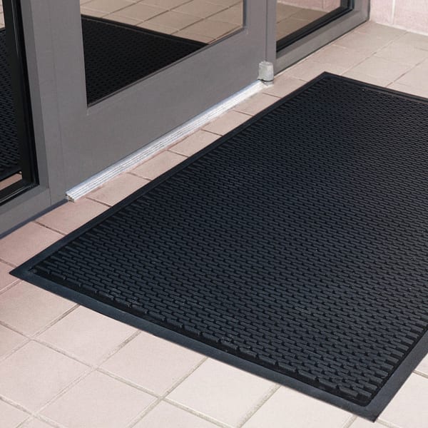 Notrax T29 Ridge Scraper Entrance Mat 1/4 Thick 3' x 5' Black