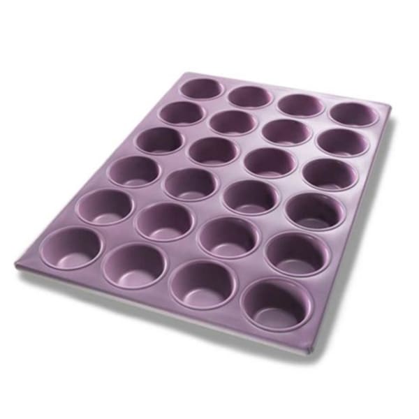 Chicago Metallic 65525 Large Gluten Free Muffin Pan w/ 4 Rows of 6