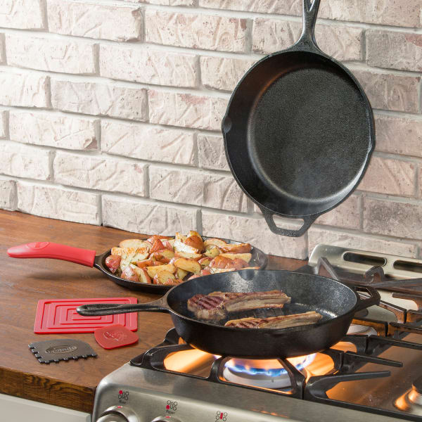 Lodge Manufacturing L6SPA41 Essentials 6-Piece Cast Iron Pan Set