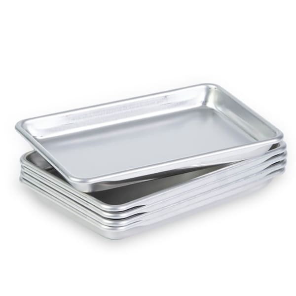 Vollrath 945228 9.50 W x 1 H x 6.50 D 16 Gauge 3000 Series Aluminum with Natural Finish Wear-Ever Sheet Pan