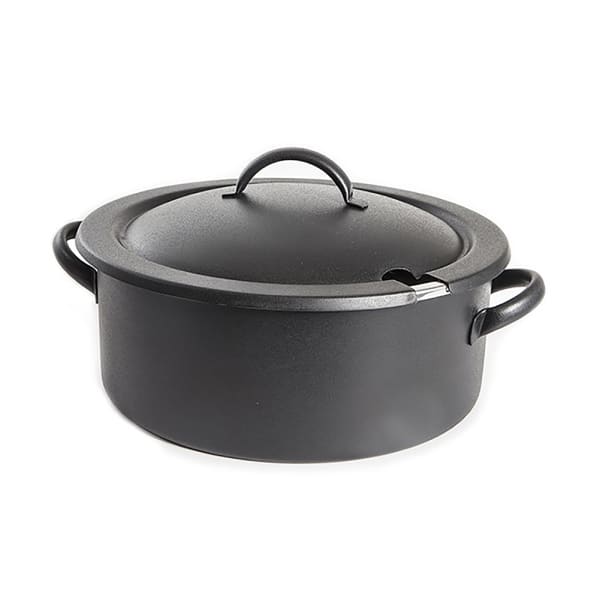 What is a Dutch Oven?  The Official Wasserstrom Blog