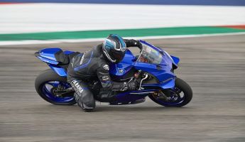 2025 Yamaha YZF-R9: Bridging Street Practicality with Track Performance