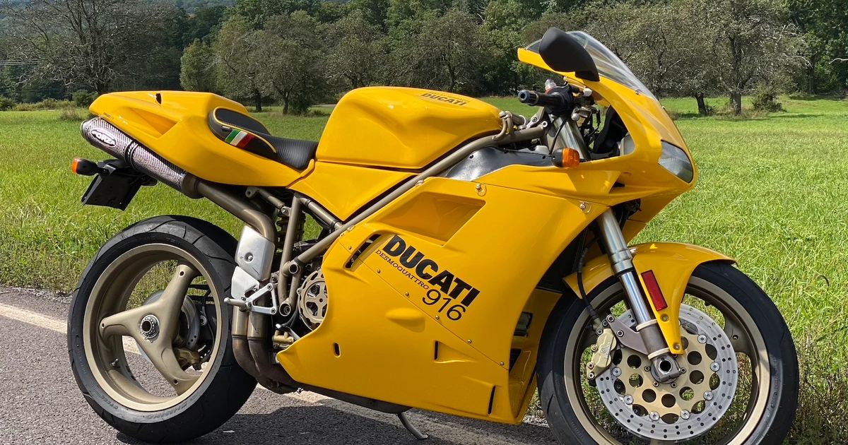Motorcycle Photography Quick Guide: Tips to Capture Your Next Adventure