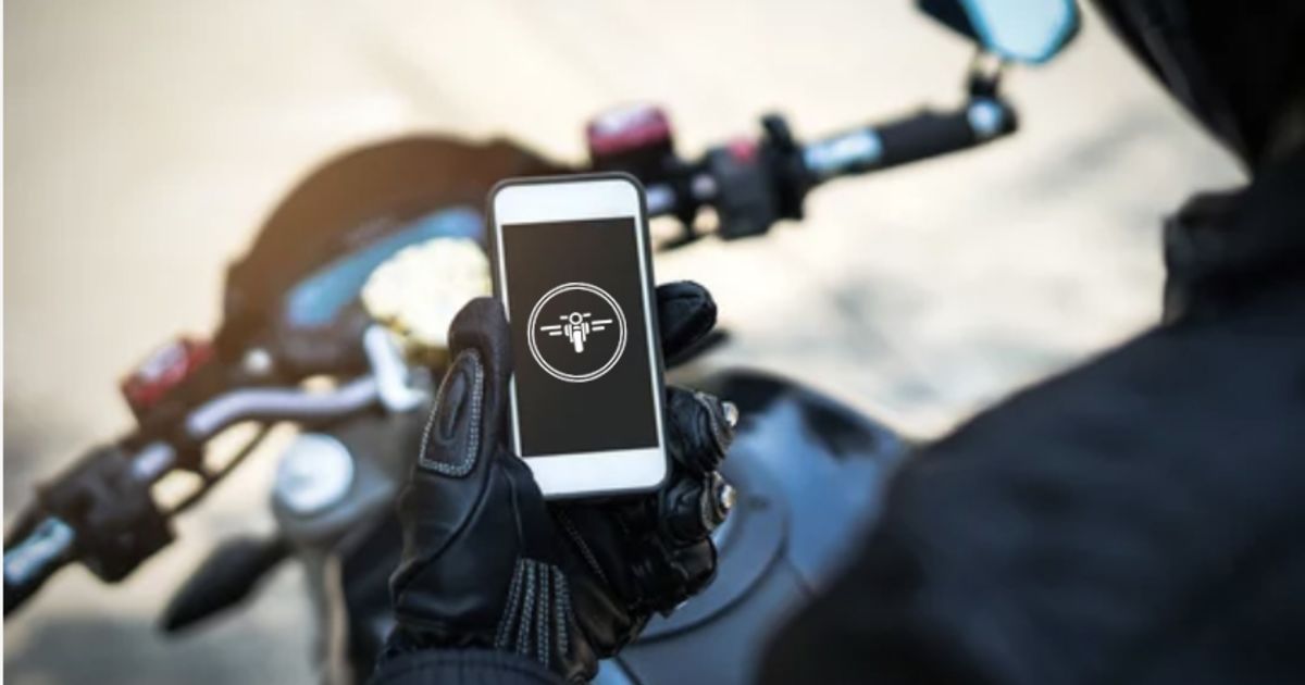 Best motorcycle on sale phone mount
