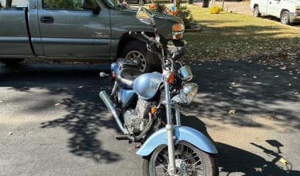 2006 Suzuki GZ 250 motorcycle rental in Saint James, MO
