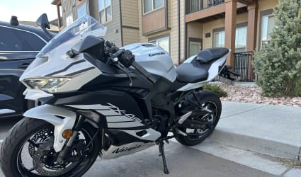 2025 Kawasaki Ninja ZX-4RR Performance motorcycle rental in Colorado Springs, CO
