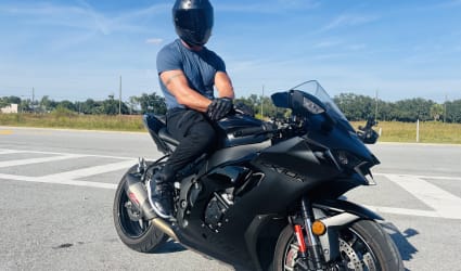 2025 Kawasaki Ninja ZX-10R motorcycle rental in New Port Richey, FL