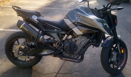 2023 KTM 790 Duke motorcycle rental in Sandy Spring, GA
