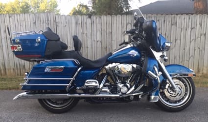 2006 Harley-Davidson FLHTCUSE Screamin Eagle Ultra Classic Electra Glide motorcycle rental in Hopkinsville, KY