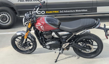 2024 Triumph Speed 400 motorcycle rental in Palm Springs, CA