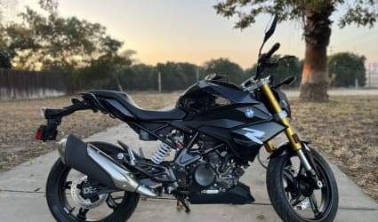 2022 BMW G 310 R motorcycle rental in Ewa Beach, HI