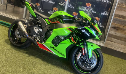 2024 Kawasaki Ninja ZX-10R motorcycle rental in Phoenix, AZ