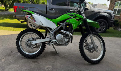 2022 Kawasaki KLX230 motorcycle rental in Tahlequah, OK