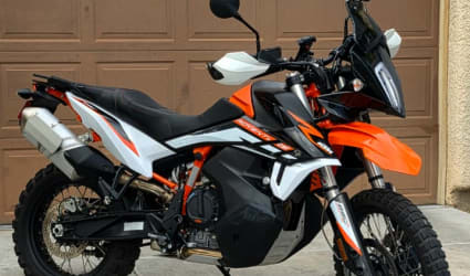 2022 KTM 890 Adventure R motorcycle rental in Las Vegads, NV
