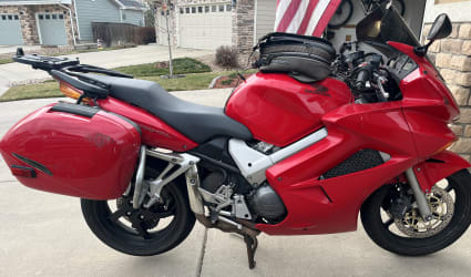 2003 Honda VFR 800 VTEC motorcycle rental in Thornton, CO