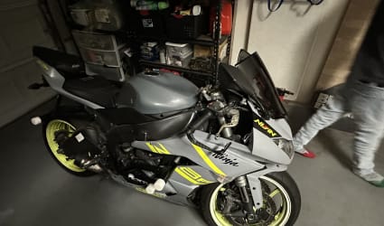 2007 Kawasaki Ninja ZX-6R motorcycle rental in Elk Grove, CA
