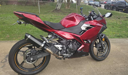 2023 Kawasaki Ninja 400 motorcycle rental in Petersburg, VA