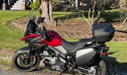 2019 Suzuki V-Strom 650XT Touring motorcycle rental in Kent, WA