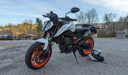 2021 KTM 890 Duke R motorcycle rental in Charlotte, NC