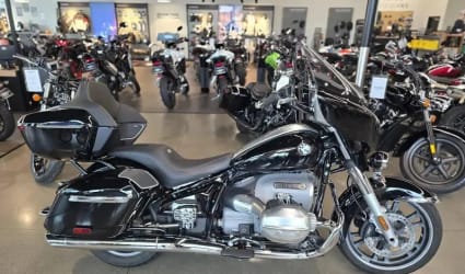 2022 BMW R 18 Transcontinental motorcycle rental in Tigard, OR