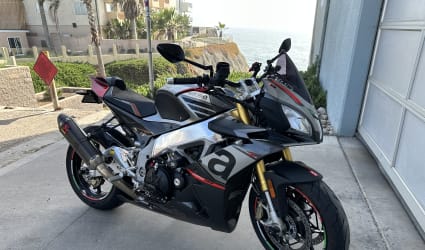 2017 Aprilia Tuono V4 1100 RR motorcycle rental in Spring Valley, CA