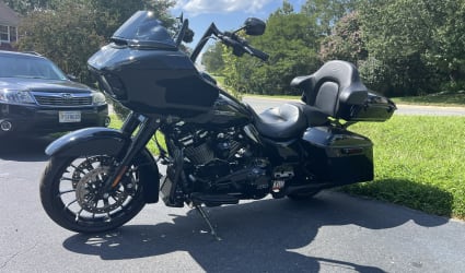 2019 Harley-Davidson Road Glide Special motorcycle rental in Dumfries, VA
