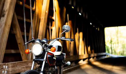 2009 Ducati Monster 1100S motorcycle rental in Osinskifort, TN