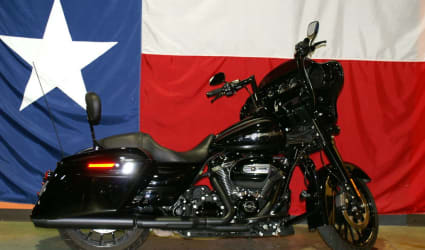 2019 Harley-Davidson Street Glide Special motorcycle rental in Round Rock, Texas