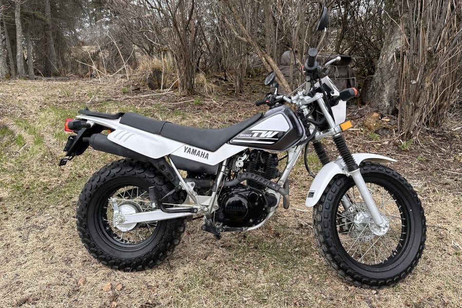 2014 Yamaha TW200 Motorcycle Rental in Homer, AK m97nwy5e