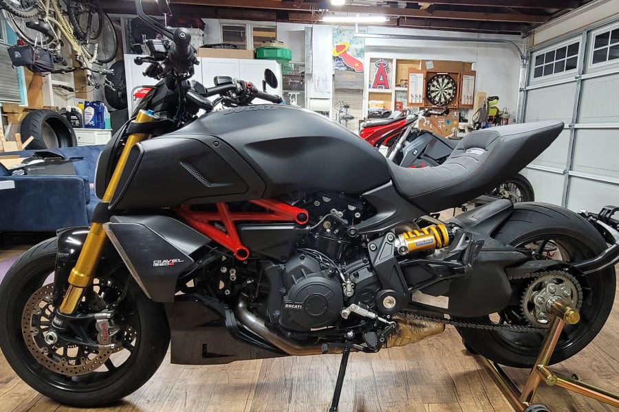 2021 Ducati Diavel 1260 S Motorcycle Rental in Long Beach, CA m ...