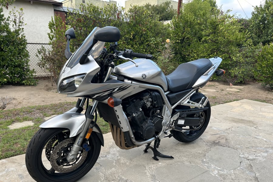 2005 Yamaha FZ1 Motorcycle Rental in Alhambra CA m 9xwrg5e