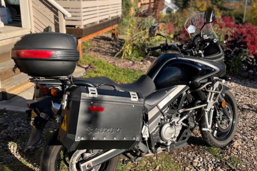 2012 Suzuki V-Strom 650 ABS Motorcycle Rental in portland, OR m-9k733p9