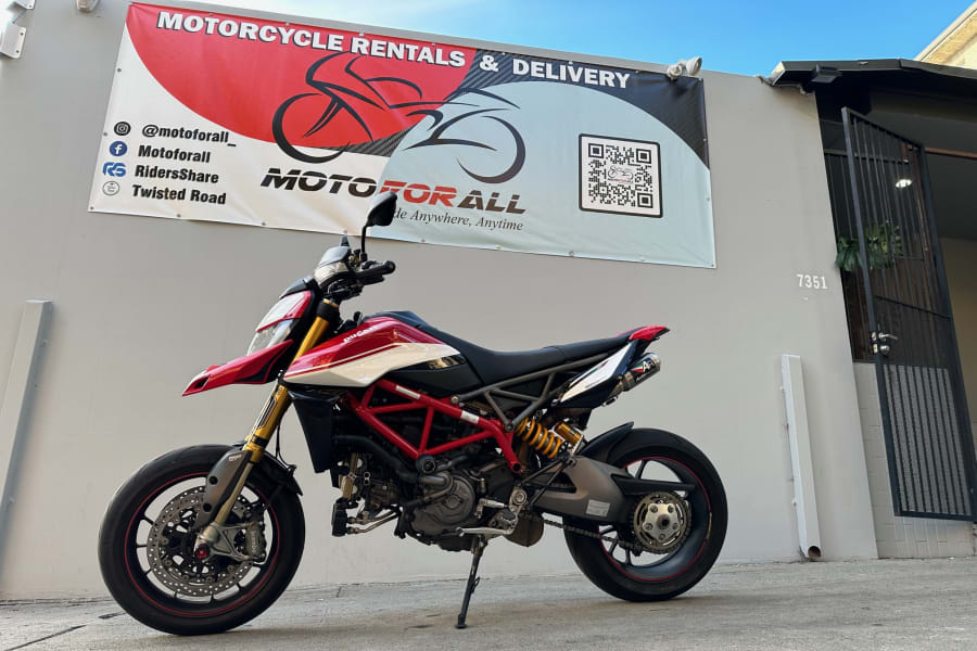 2020 Ducati Hypermotard 950 SP Motorcycle Rental in Los Angeles