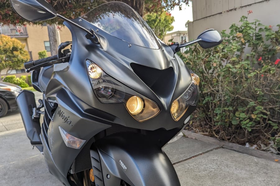 2016 Kawasaki Ninja ZX-14R SE Motorcycle Rental in South San 