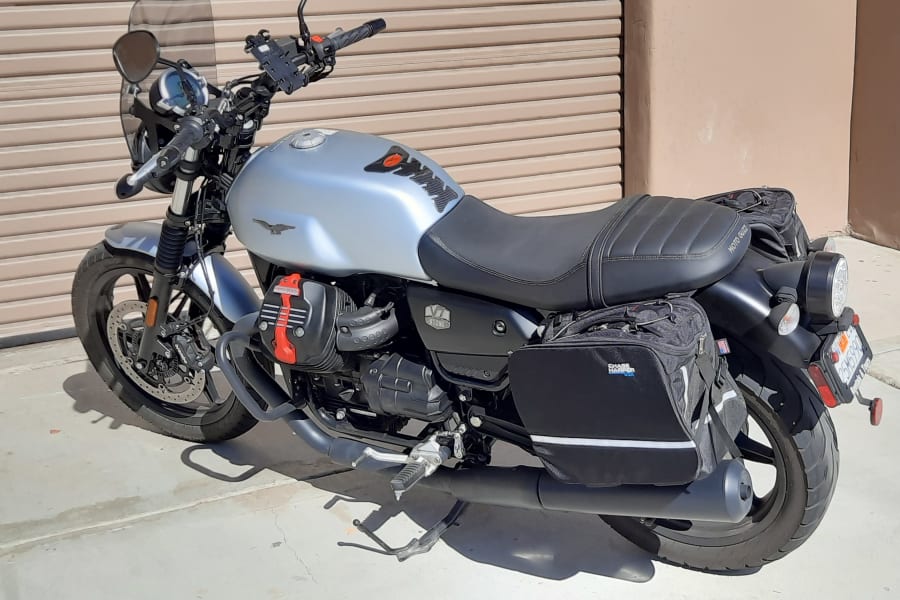 2021 Moto Guzzi V7 Stone Motorcycle Rental in Palm Desert, CA m-ejmxl39