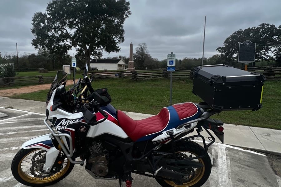 2017 Honda CRF1000L Africa Twin DCT Motorcycle Rental in Houston