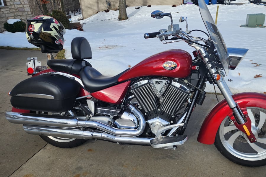 2004 Victory Kingpin Motorcycle Rental in Suamico