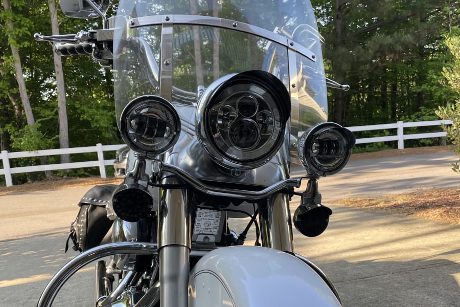 2004 Harley-Davidson FLSTCI Heritage Softail Classic Motorcycle