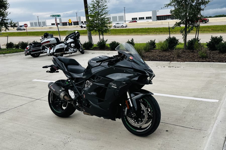 2018 Kawasaki Ninja H2 SX Motorcycle Rental in Little Elm, TX m