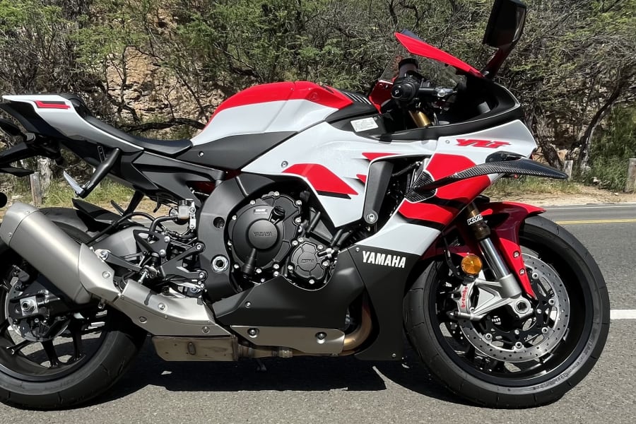2026 Yamaha R1 (70th Anniversary) Motorcycle Rental in Honolulu 2026 Yamaha R1 (70th Anniversary) Motorcycle Rental in Honolulu