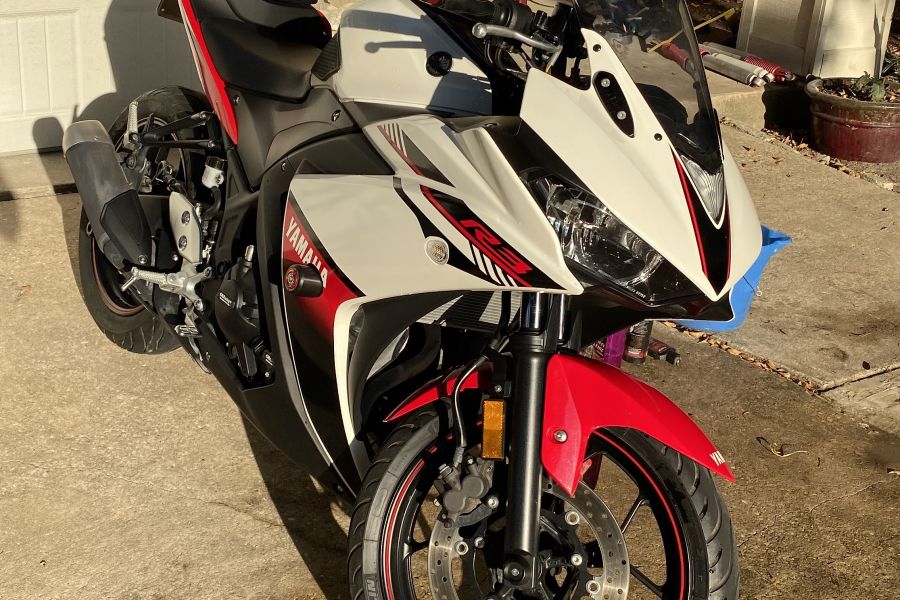 2016 Yamaha YZF-R3 Motorcycle Rental in Austin, TX m-x9pwwve | Twisted Road