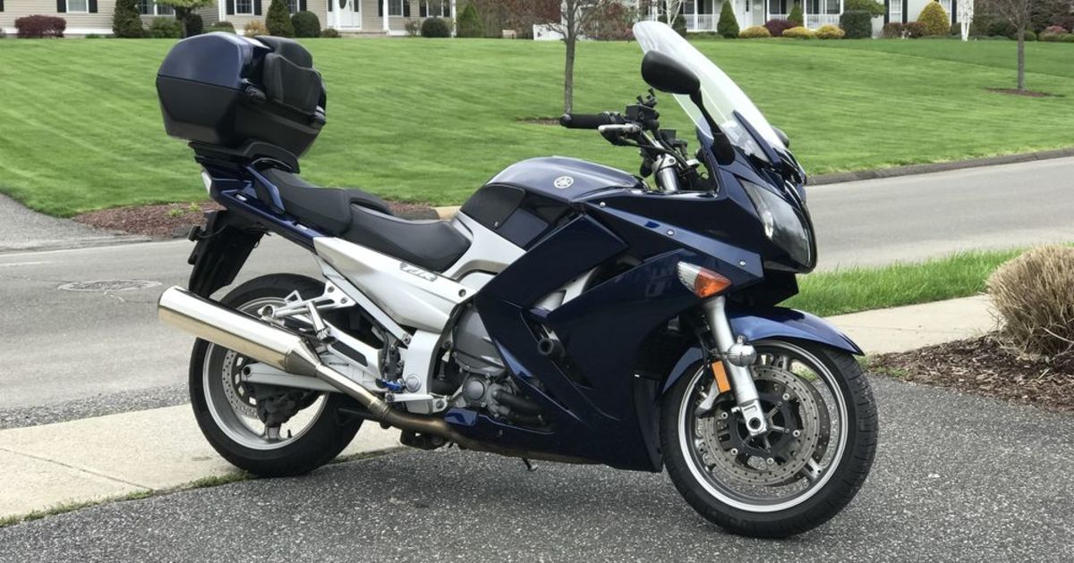 2006 Yamaha FJR 1300 Motorcycle Rental in Plymouth, CT m-4el4kke